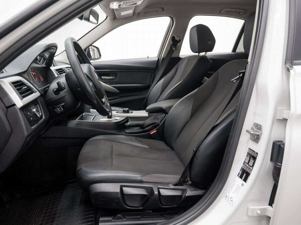 Купить BMW 3 серии 318i, 2016, 188 888 км, фото №14