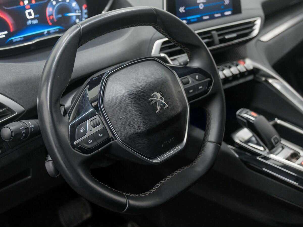 Купить Peugeot 3008, 2018, 55 000 км, фото №15