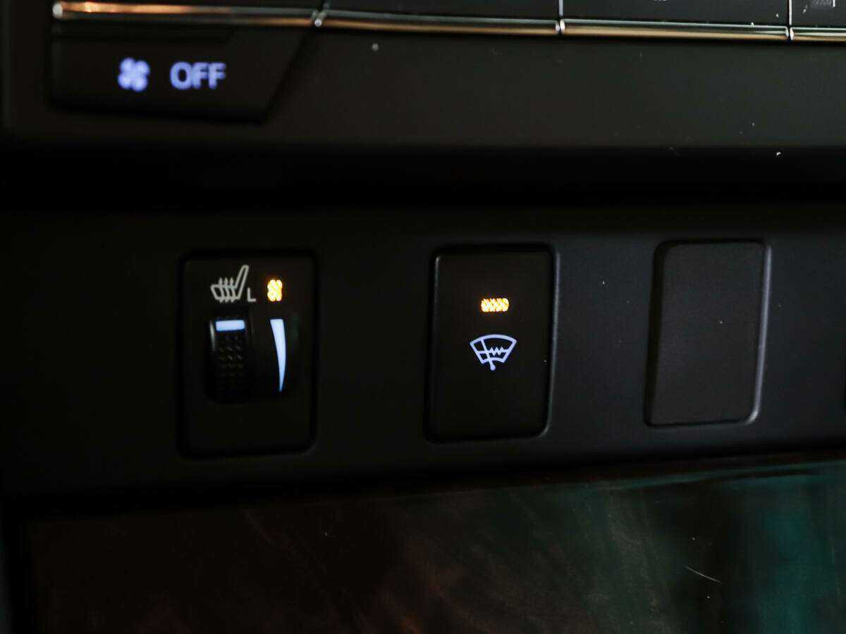 Купить Toyota Camry, 2017, 136 369 км, фото №22