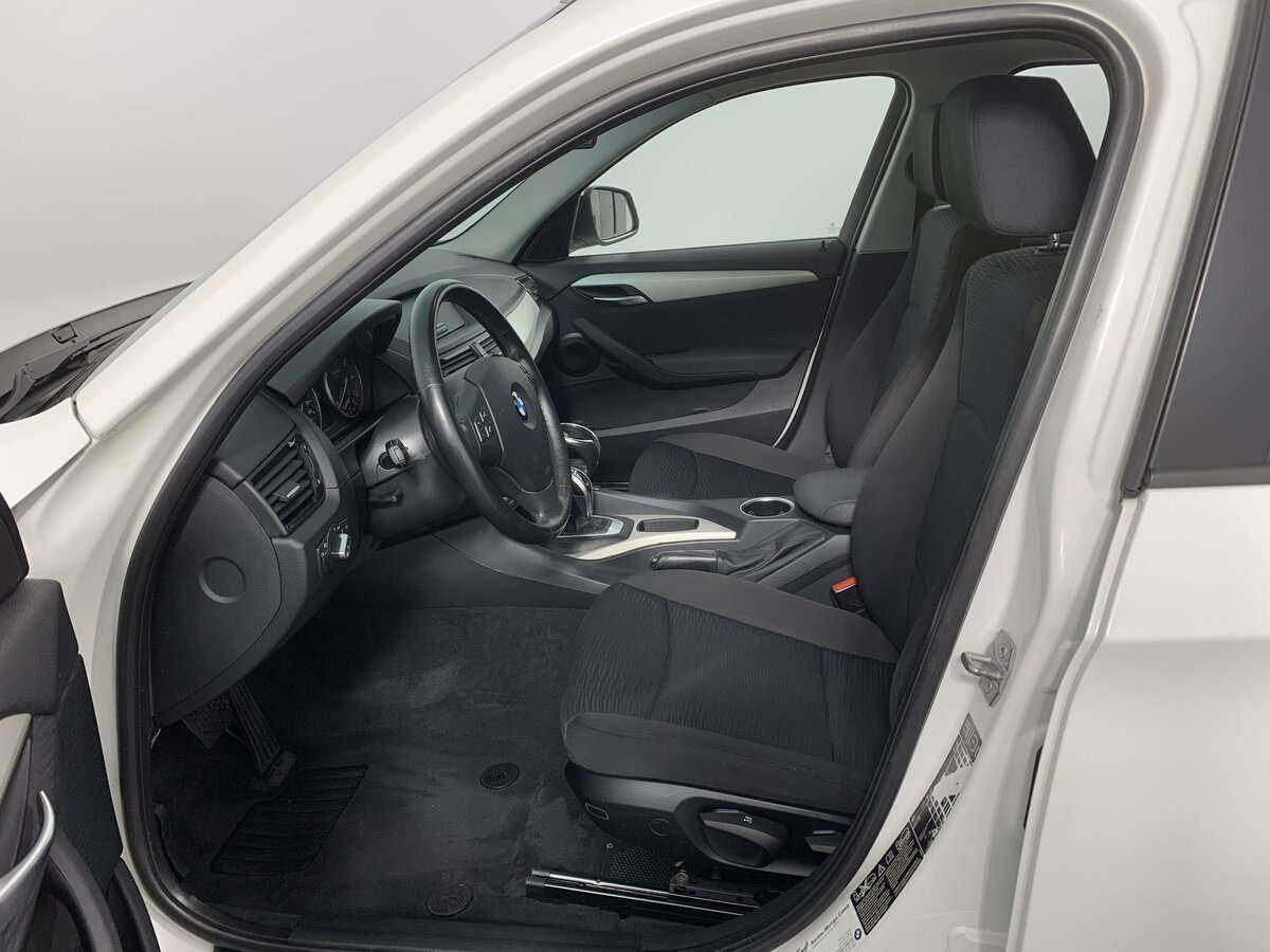 Купить BMW X1 20i, 2013, 155 108 км, фото №12