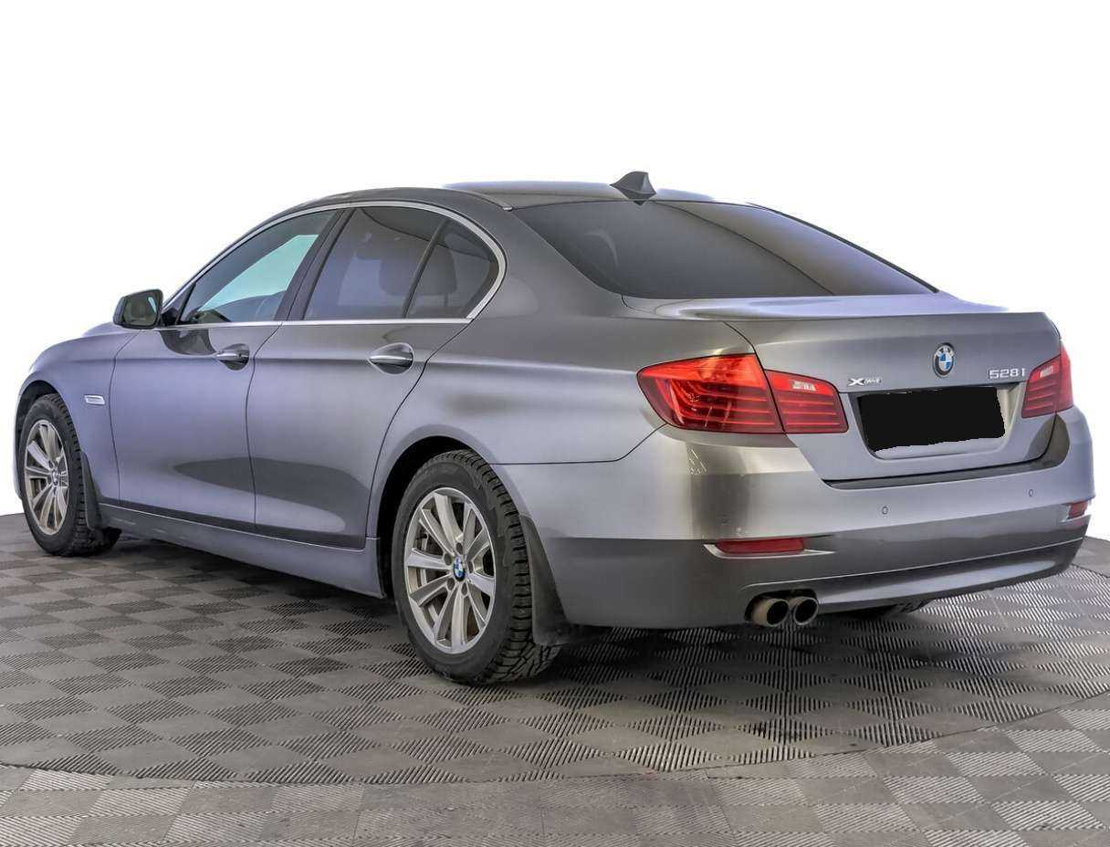 Купить BMW 5 серии 528i xDrive, 2014, 168 988 км, фото №7