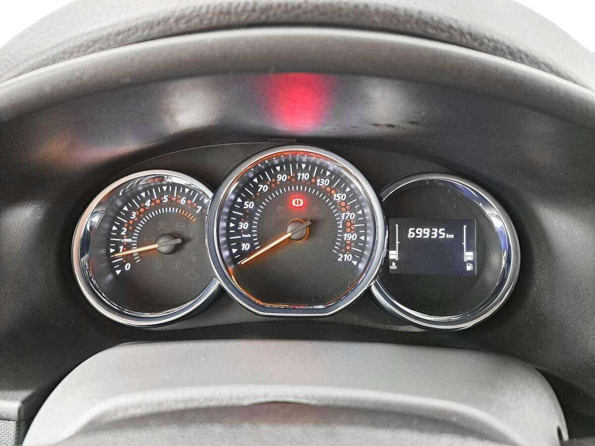 Купить Renault Sandero Stepway, 2019, 68 897 км, фото №11