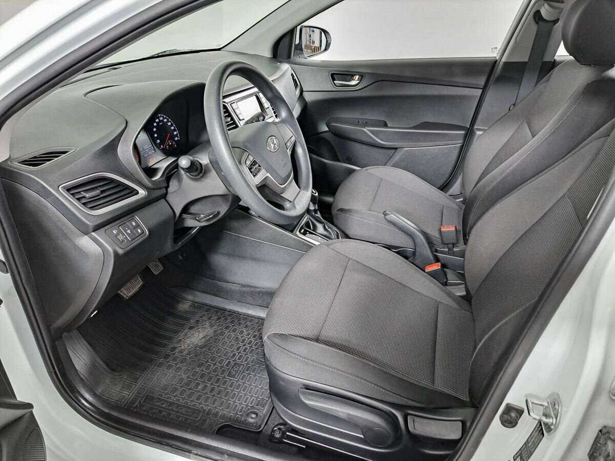 Купить Hyundai Solaris, 2018, 24 950 км, фото №15