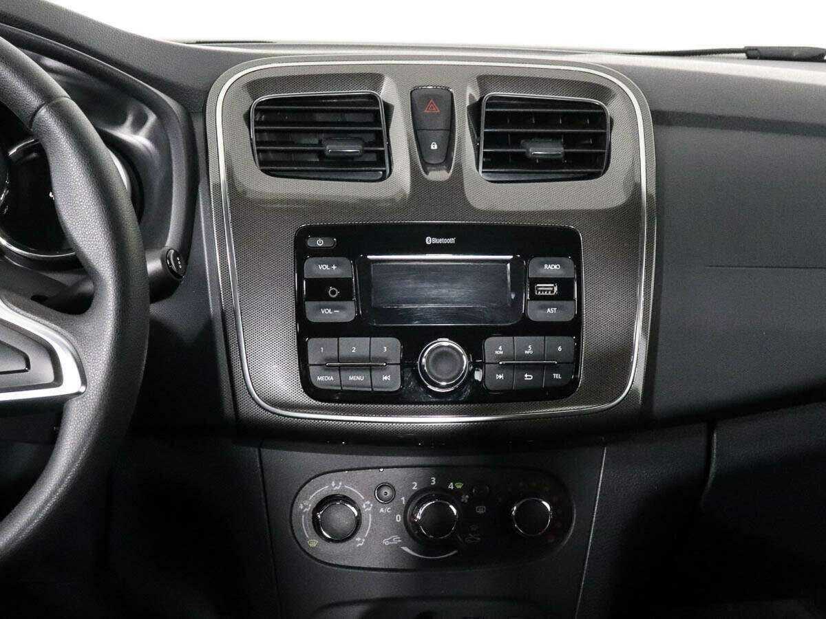 Купить Renault Logan Stepway, 2020, 44 025 км, фото №11