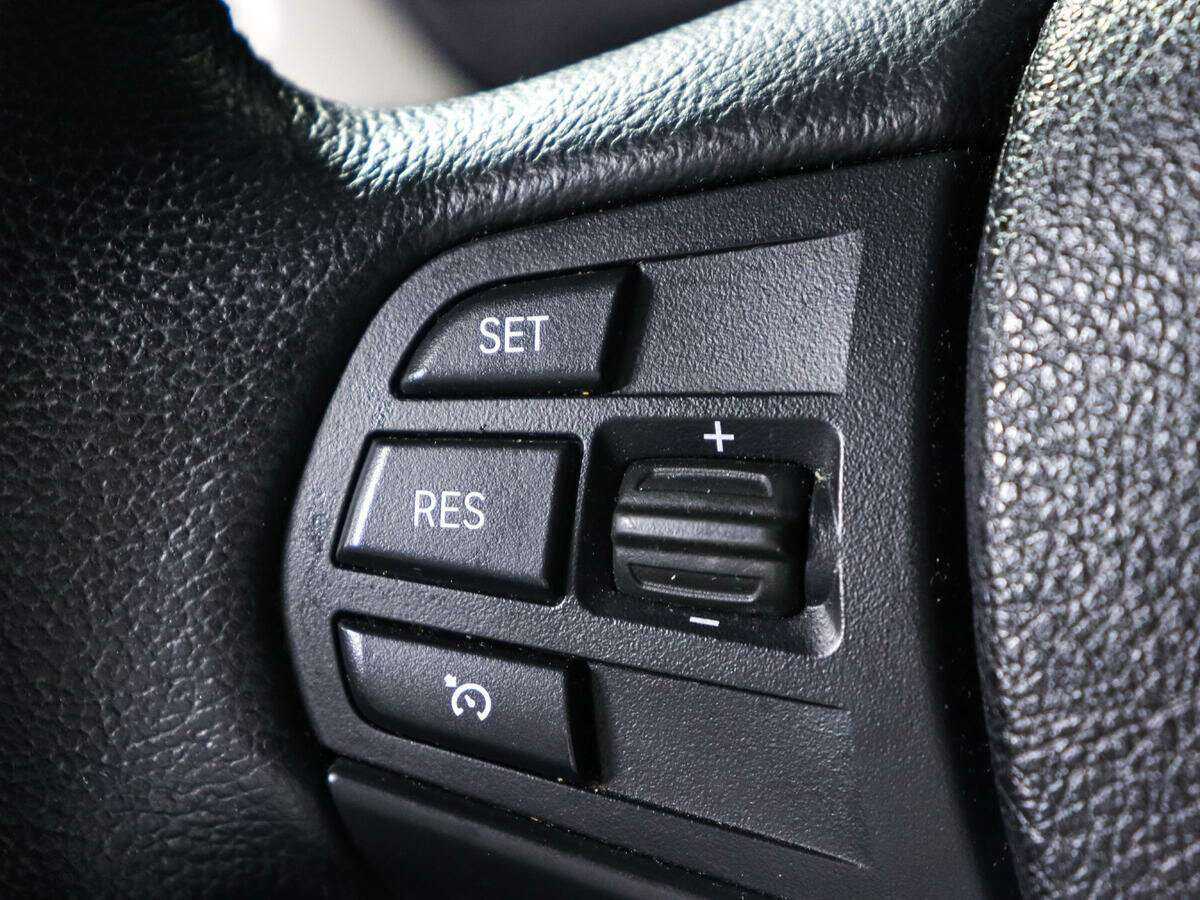 Купить BMW 3 серии 320i, 2016, 88 948 км, фото №14