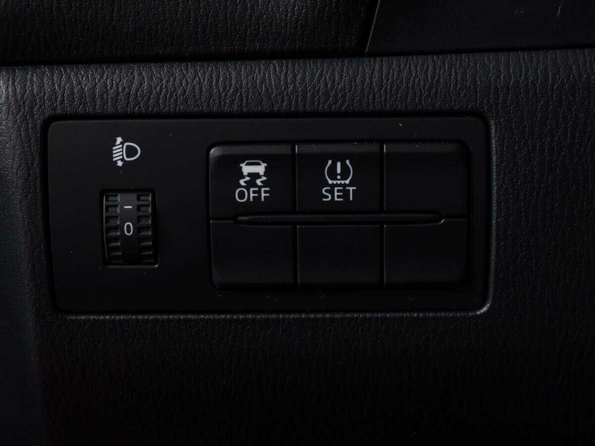 Купить Mazda 3, 2014, 82 540 км, фото №16