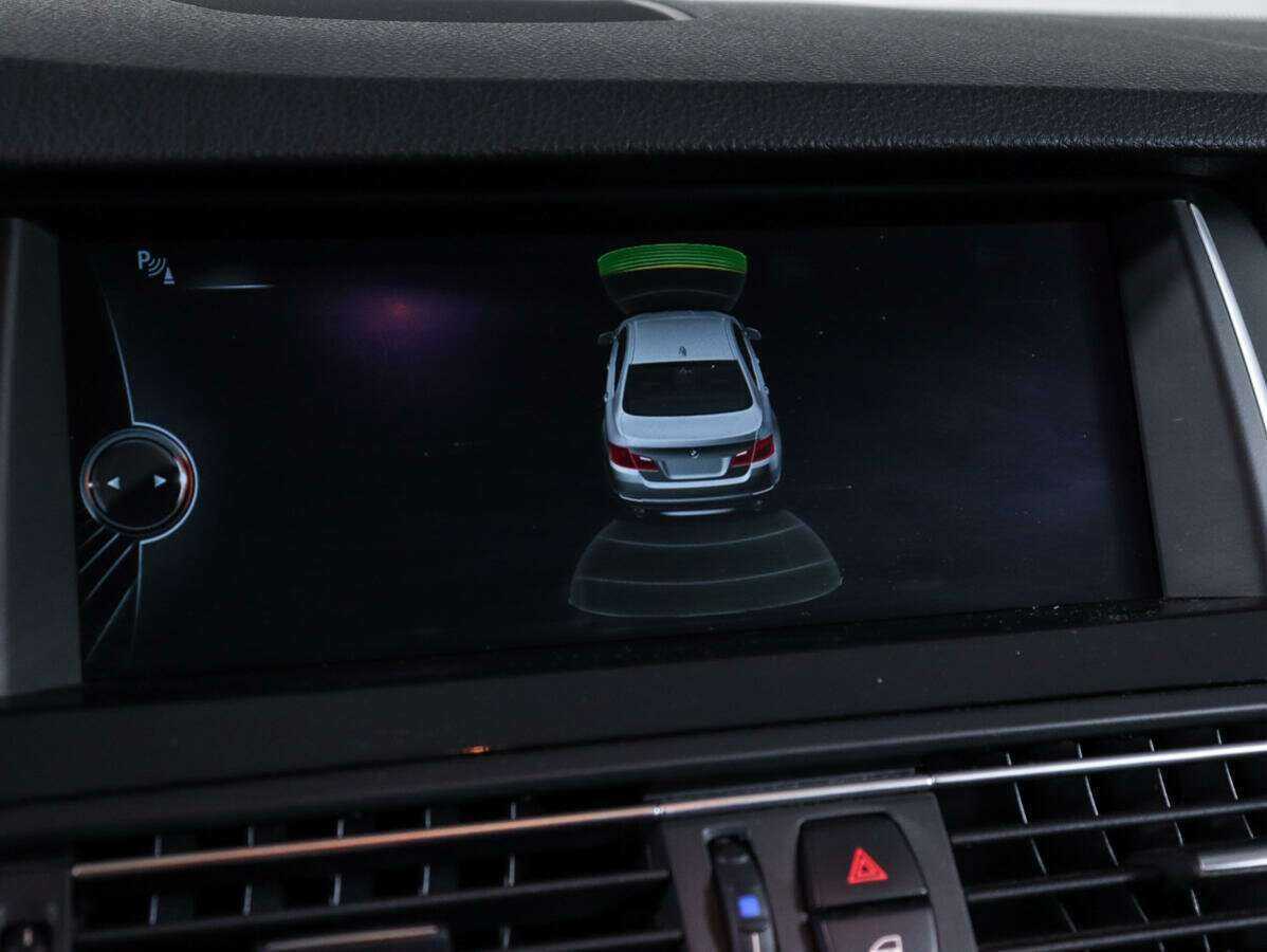 Купить BMW 5 серии 528i xDrive, 2013, 130 000 км, фото №18