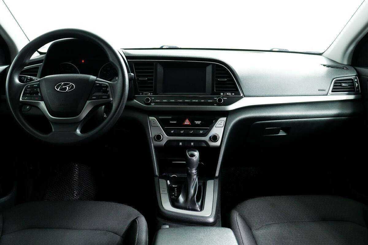 Купить Hyundai Elantra, 2018, 95 171 км, фото №11