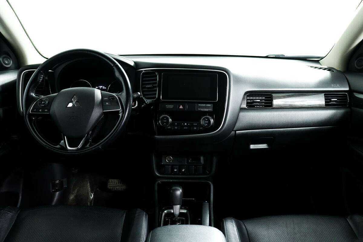 Купить Mitsubishi Outlander, 2018, 173 198 км, фото №9