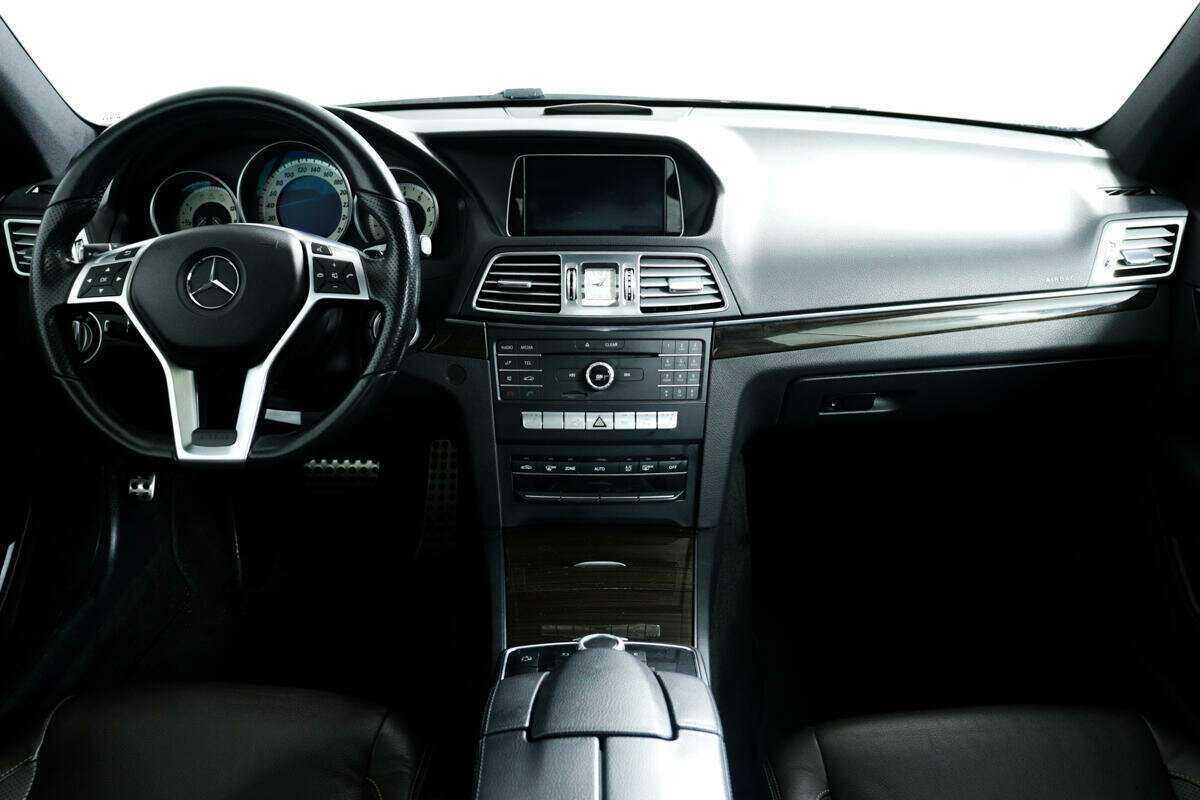 Купить Mercedes-Benz E-Класс 200, 2015, 57 621 км, фото №10