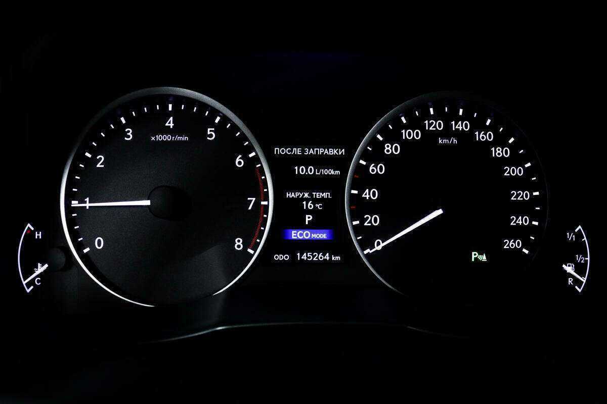 Купить Lexus ES 250, 2013, 145 161 км, фото №10