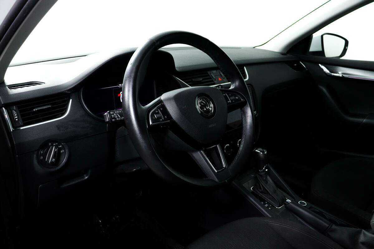 Купить Skoda Octavia, 2018, 56 795 км, фото №13