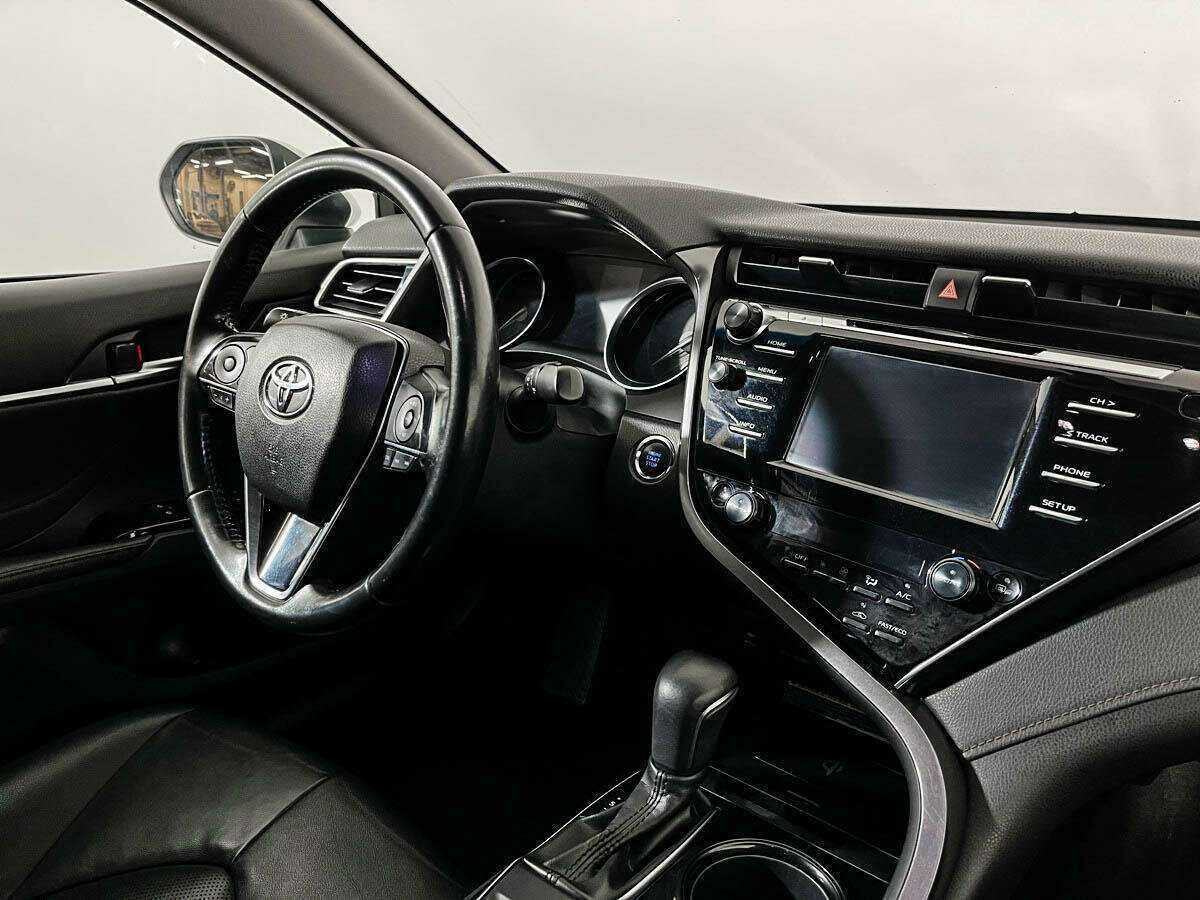 Купить Toyota Camry, 2018, 138 000 км, фото №9