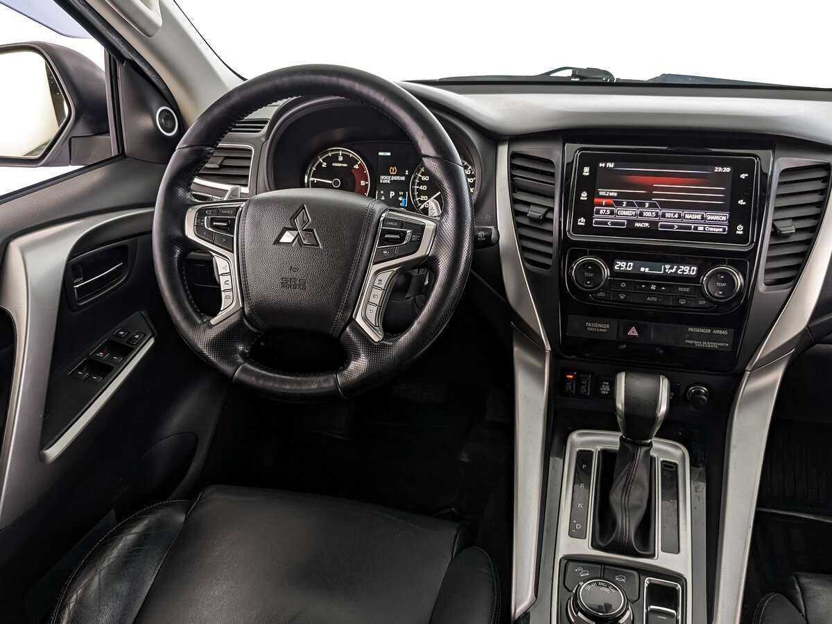 Купить Mitsubishi Pajero Sport, 2017, 198 584 км, фото №17
