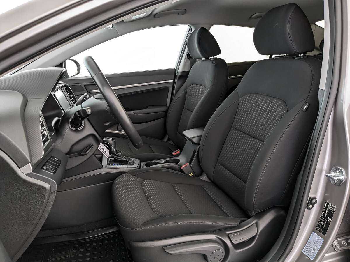 Купить Hyundai Elantra, 2019, 29 862 км, фото №16