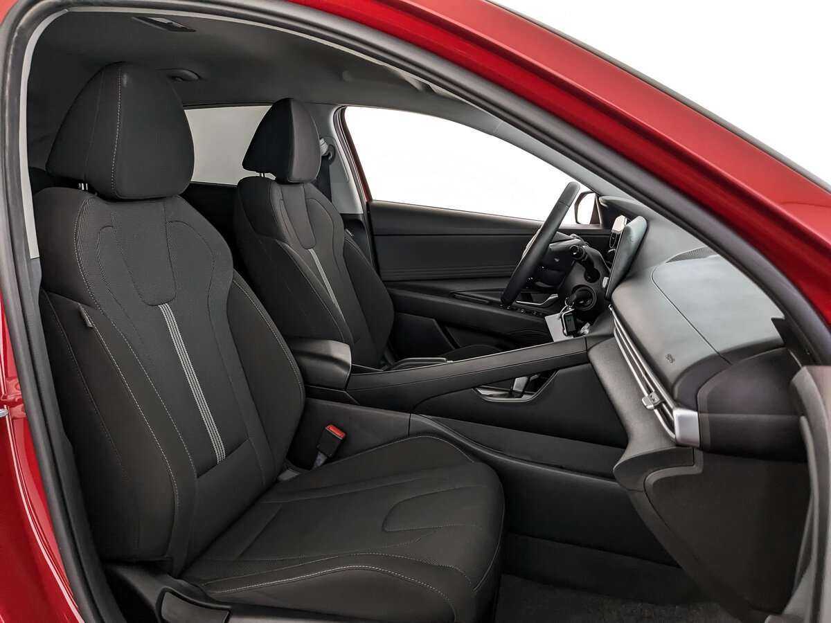 Купить Hyundai Elantra, 2021, 15 000 км, фото №20