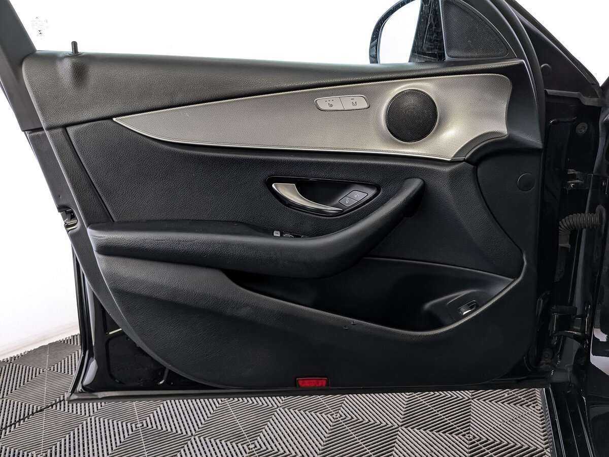 Купить Mercedes-Benz E-Класс 200, 2018, 217 845 км, фото №15