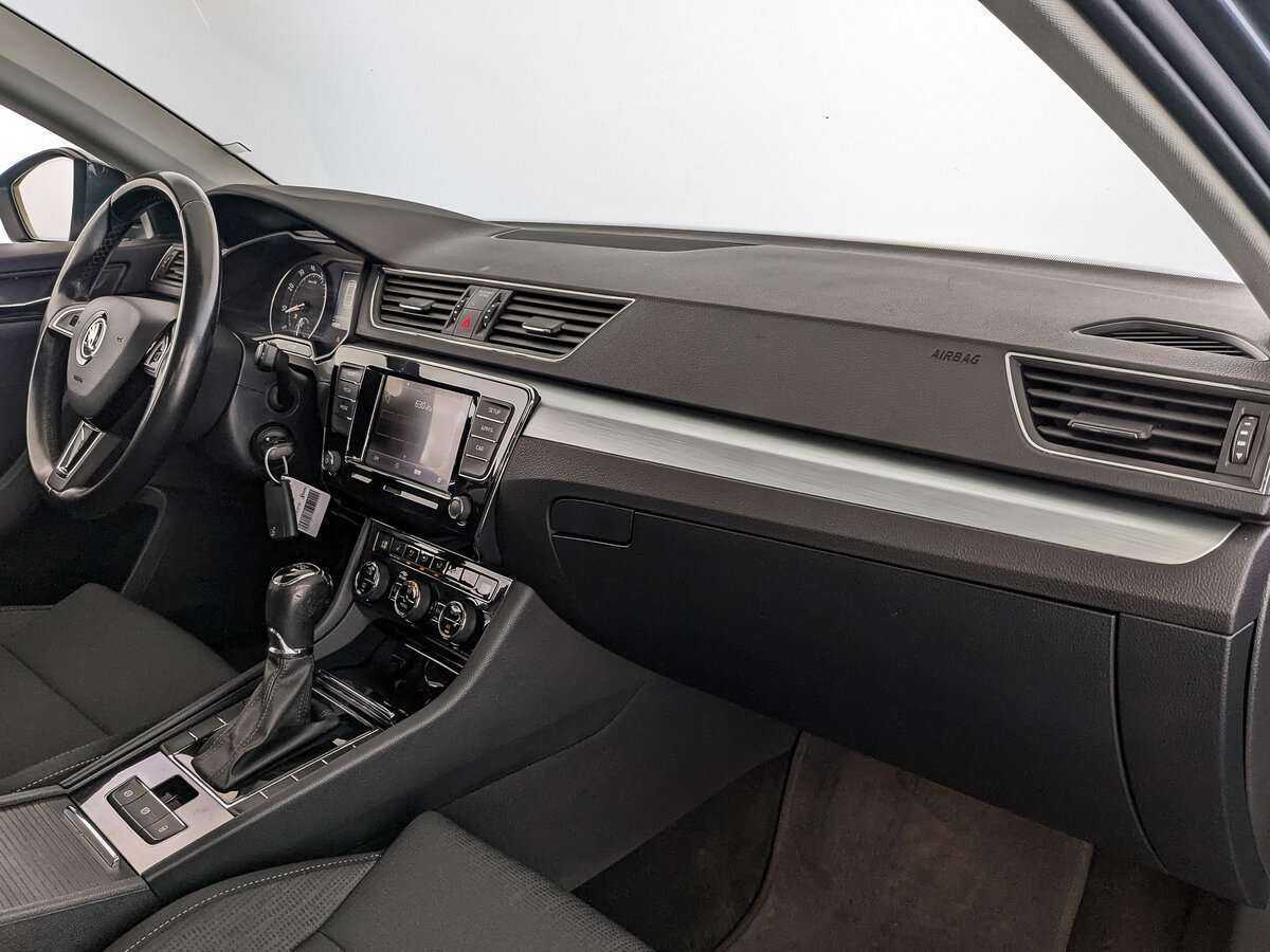 Купить Skoda Superb, 2019, 201 065 км, фото №9