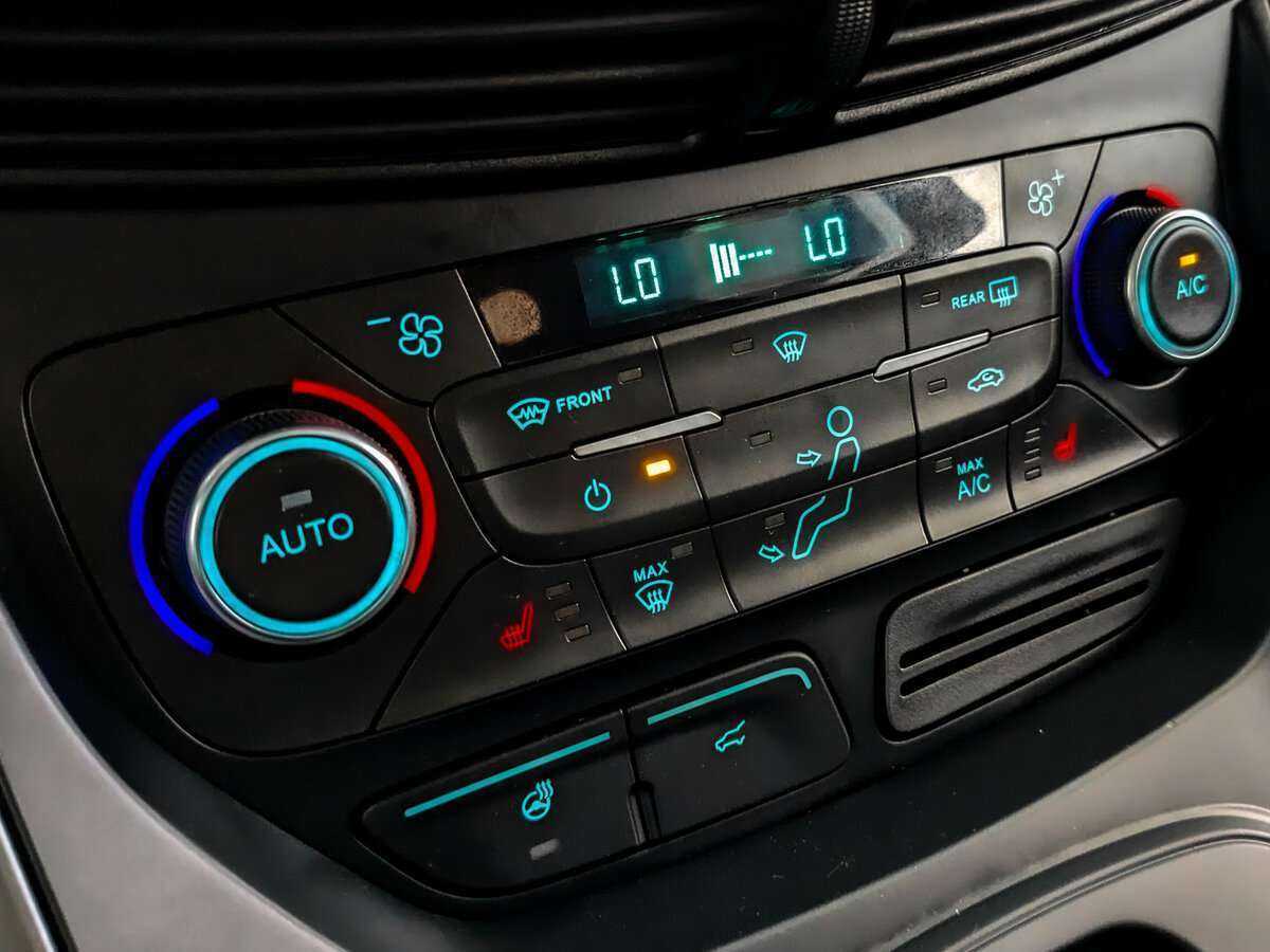 Купить Ford Kuga, 2016, 69 964 км, фото №25