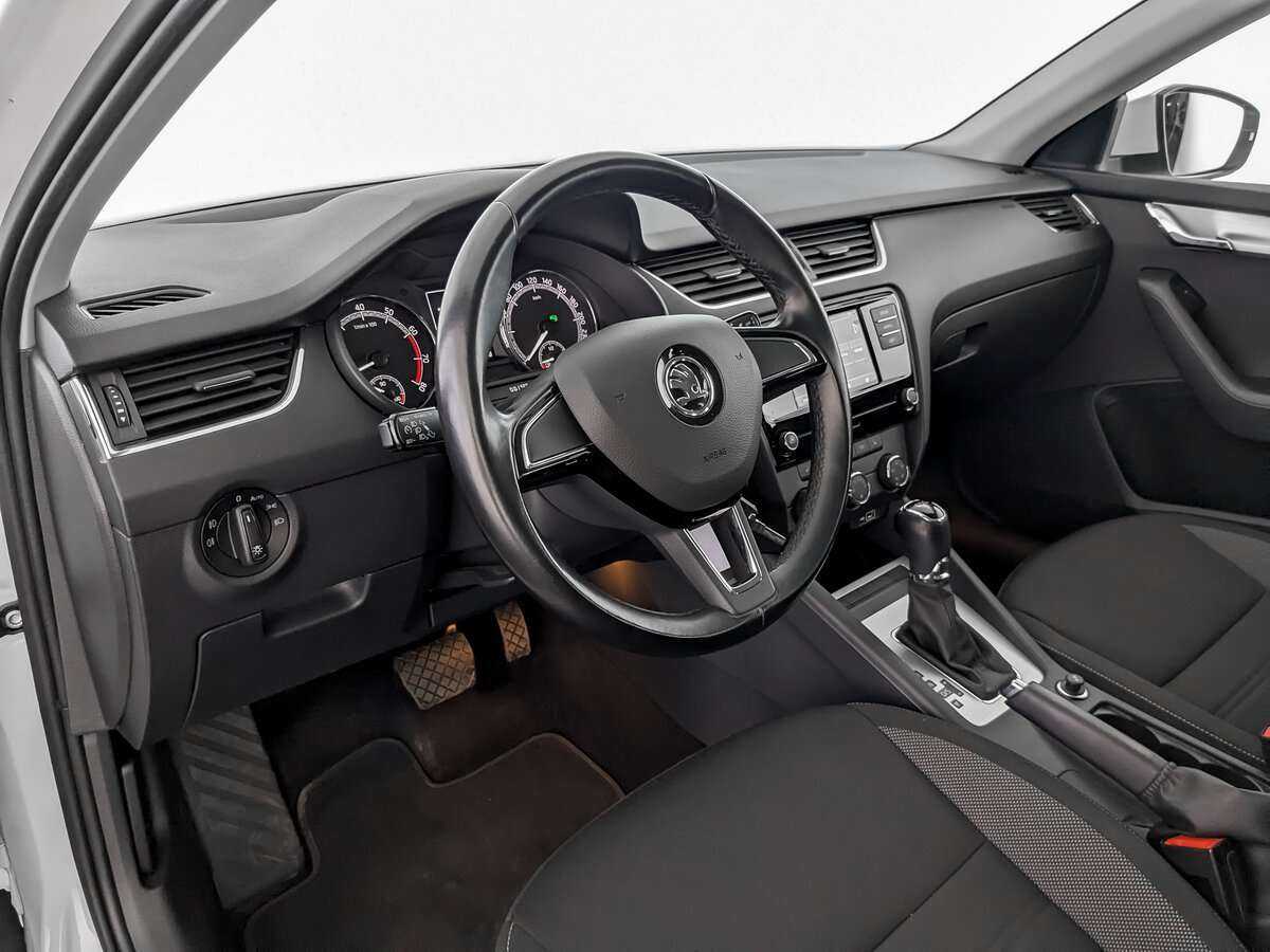 Купить Skoda Octavia, 2020, 70 102 км, фото №14