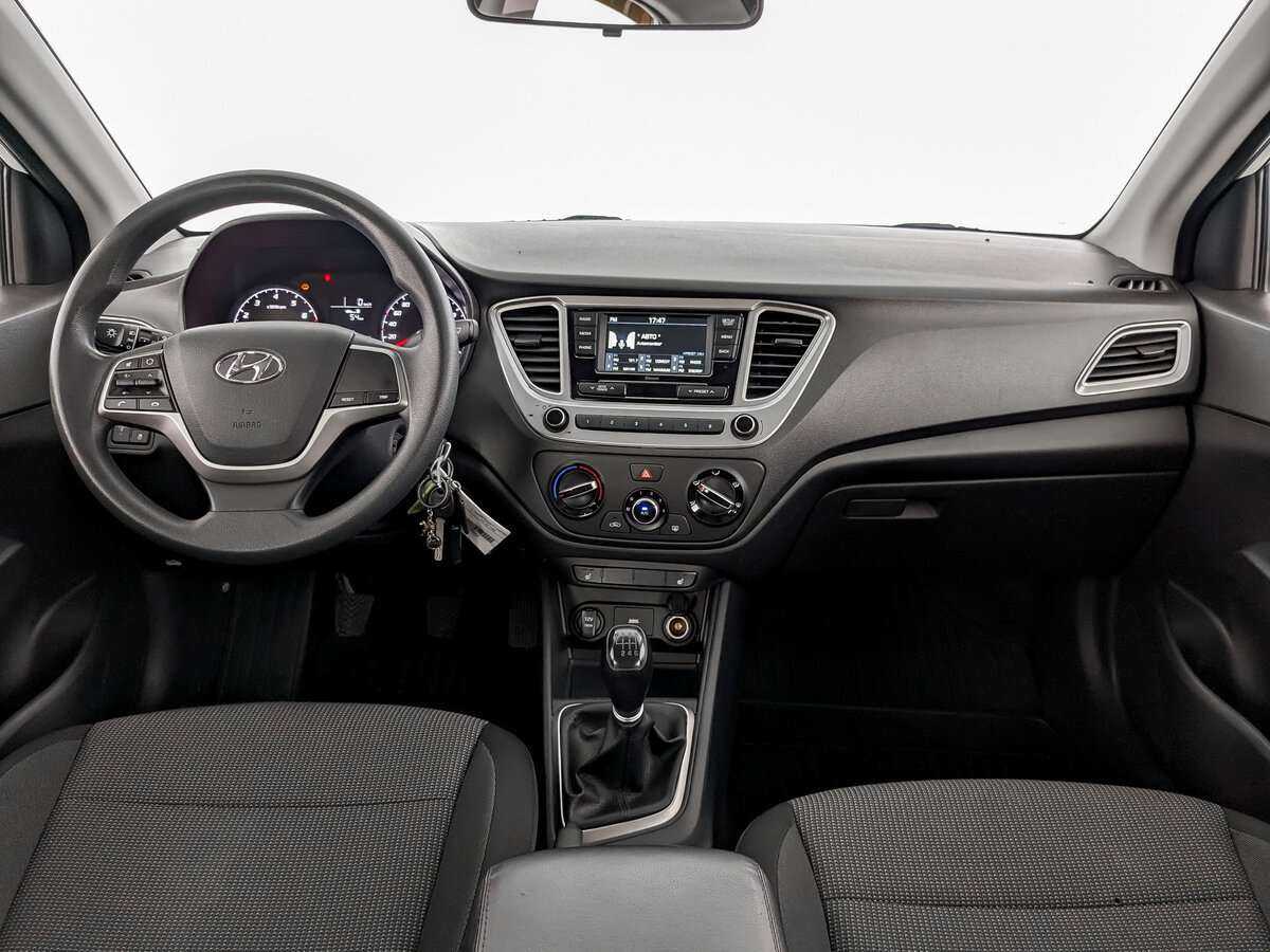 Купить Hyundai Solaris, 2021, 66 252 км, фото №12