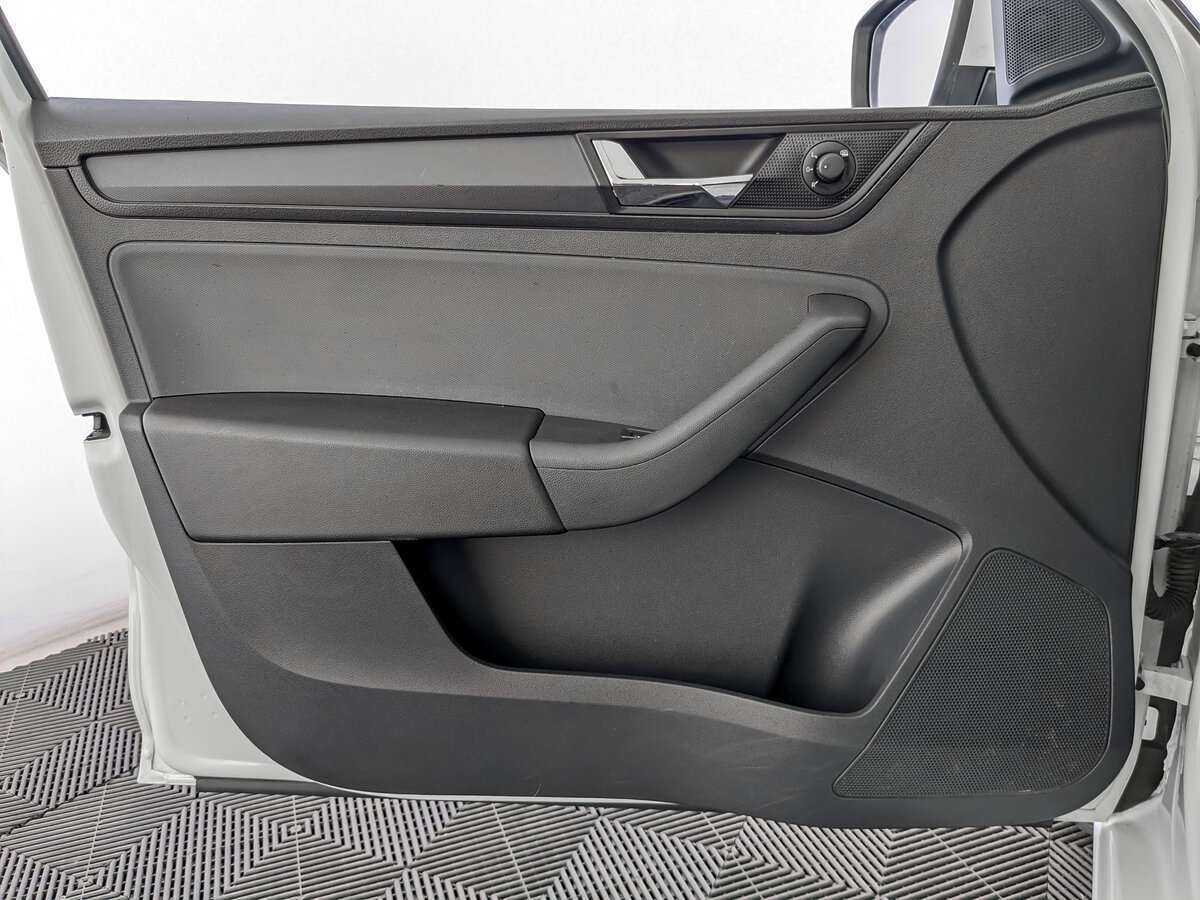 Купить Skoda Rapid, 2018, 132 076 км, фото №19