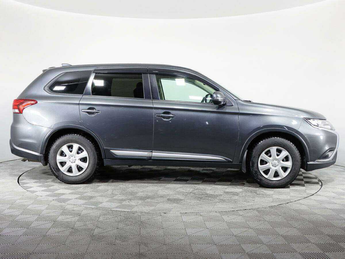 Купить Mitsubishi Outlander, 2019, 120 000 км, фото №4