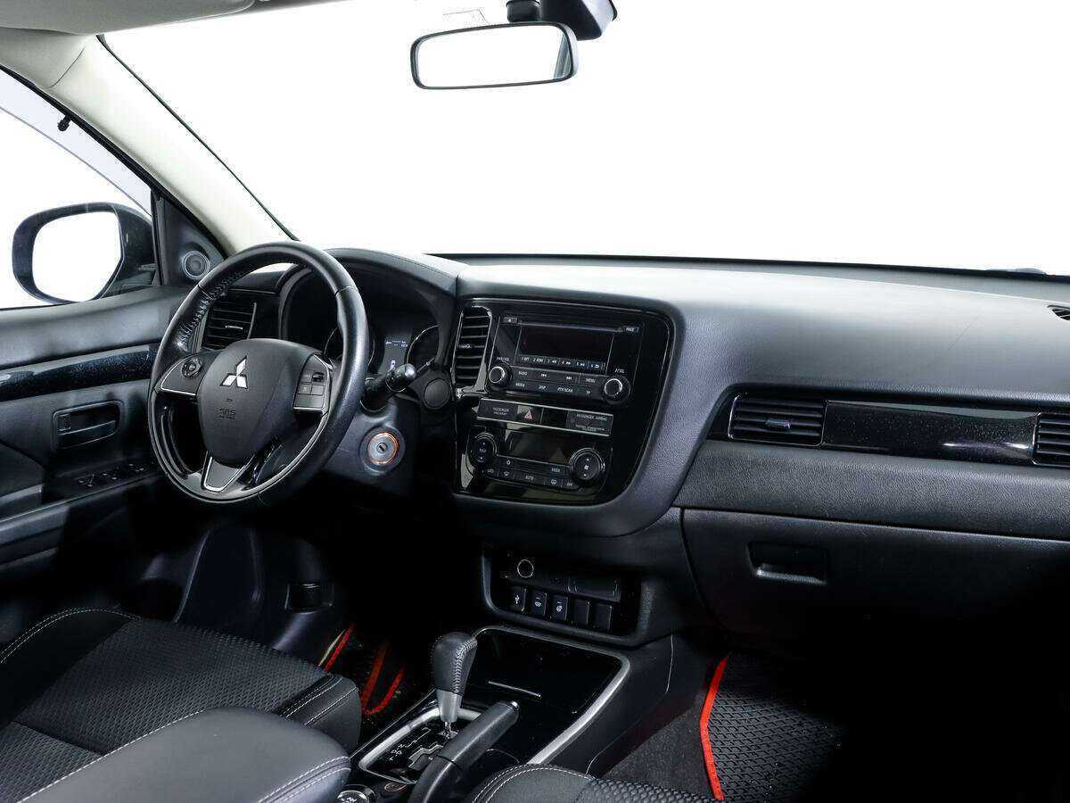 Купить Mitsubishi Outlander, 2019, 120 000 км, фото №9