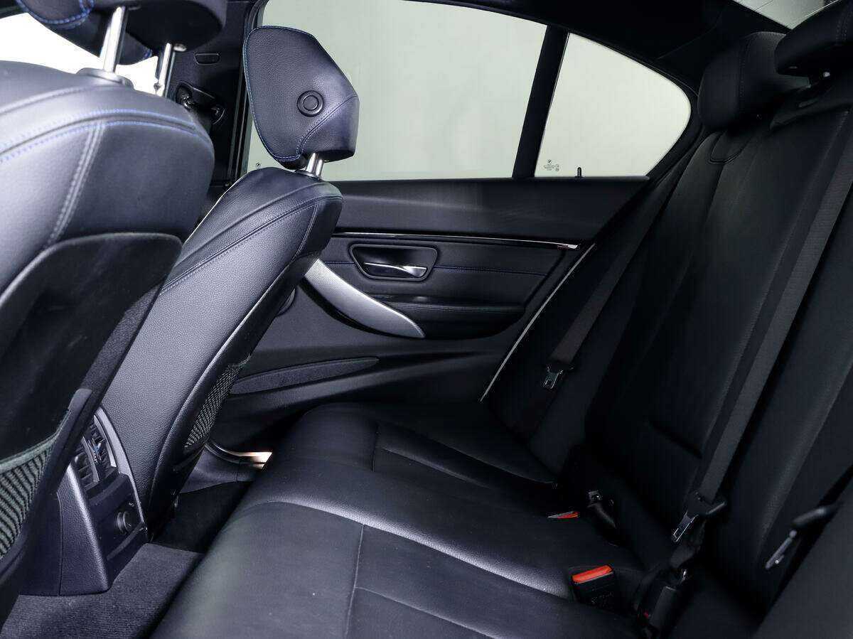 Купить BMW 3 серии 320i xDrive, 2018, 145 981 км, фото №11