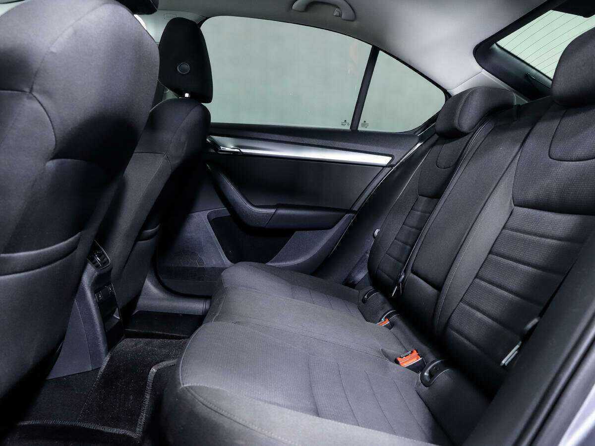 Купить Skoda Octavia, 2015, 146 000 км, фото №11