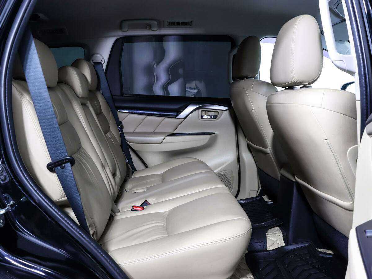 Купить Mitsubishi Pajero Sport, 2017, 140 000 км, фото №11