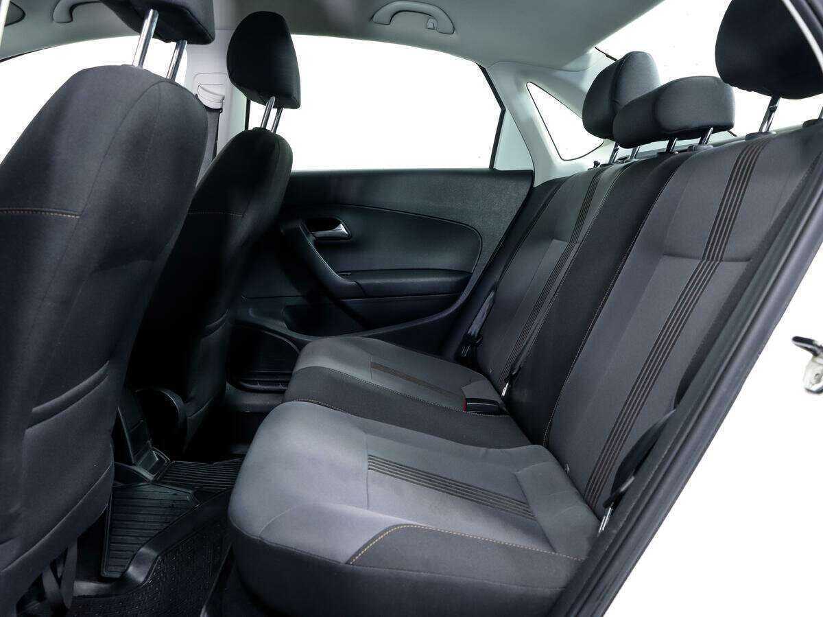 Купить Volkswagen Polo, 2016, 76 520 км, фото №11