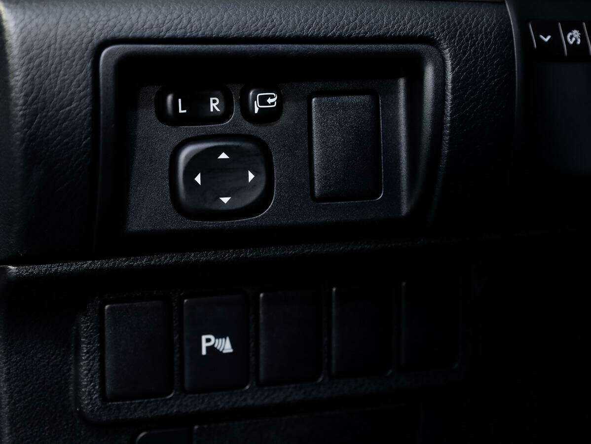 Купить Lexus ES 200, 2017, 104 501 км, фото №29