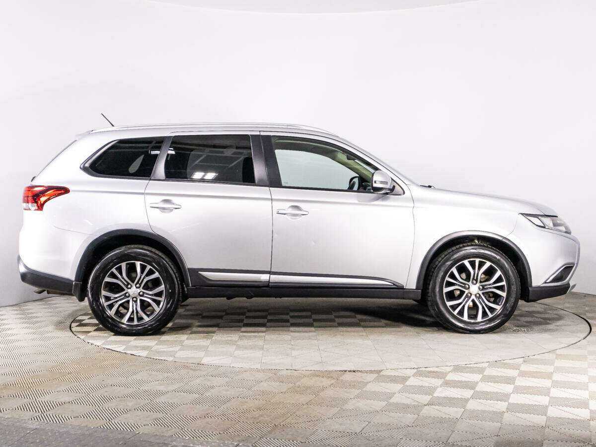 Купить Mitsubishi Outlander, 2015, 136 683 км, фото №4