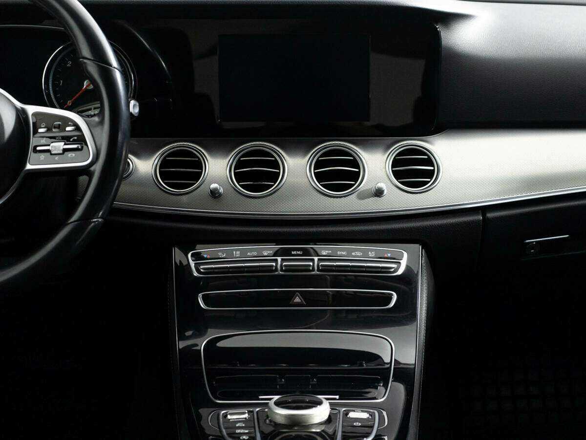 Купить Mercedes-Benz E-Класс 200 d, 2019, 79 100 км, фото №14