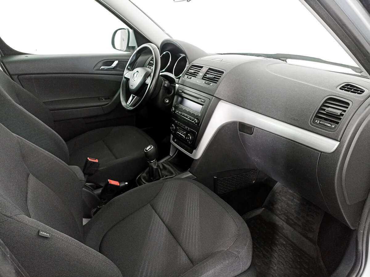 Купить Skoda Yeti, 2014, 215 093 км, фото №9