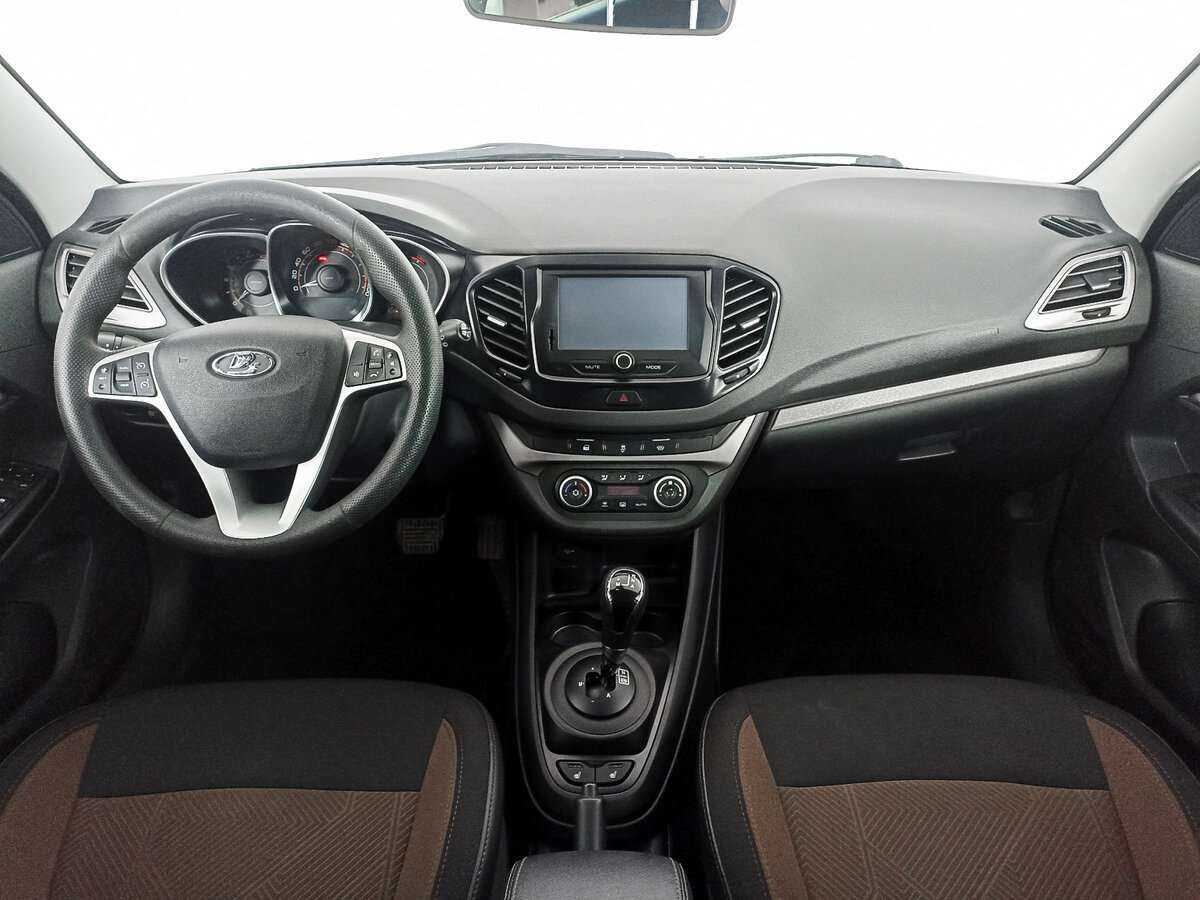 Купить Lada (ВАЗ) Vesta SW, 2017, 127 901 км, фото №12