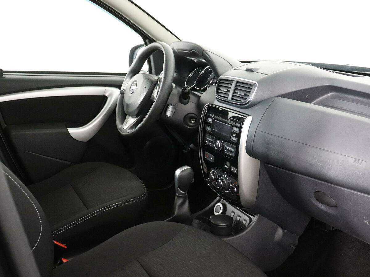 Купить Nissan Terrano, 2017, 57 929 км, фото №7