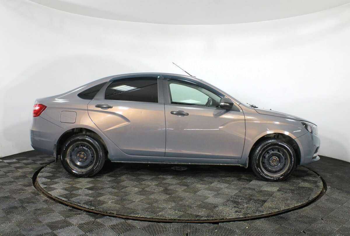 Купить Lada (ВАЗ) Vesta, 2017, 132 000 км, фото №4