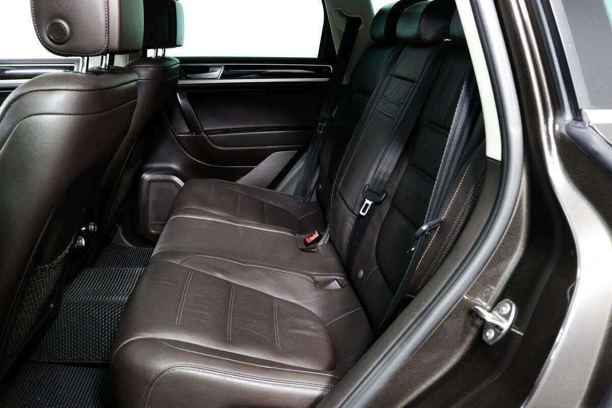 Купить Volkswagen Touareg, 2015, 230 000 км, фото №12