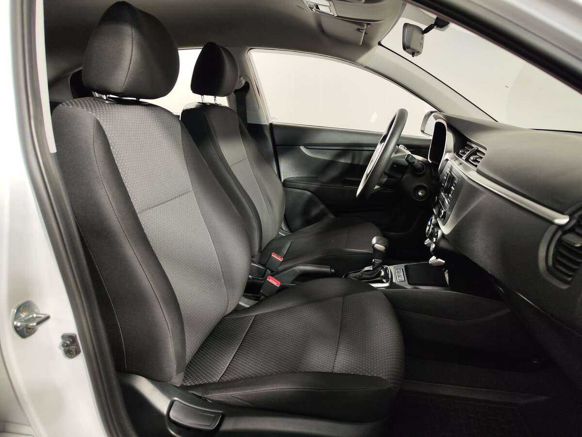Купить Kia Rio, 2021, 85 000 км, фото №9