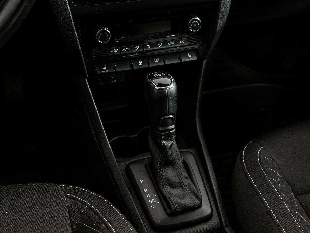 Купить Skoda Rapid, 2017, 150 309 км, фото №11