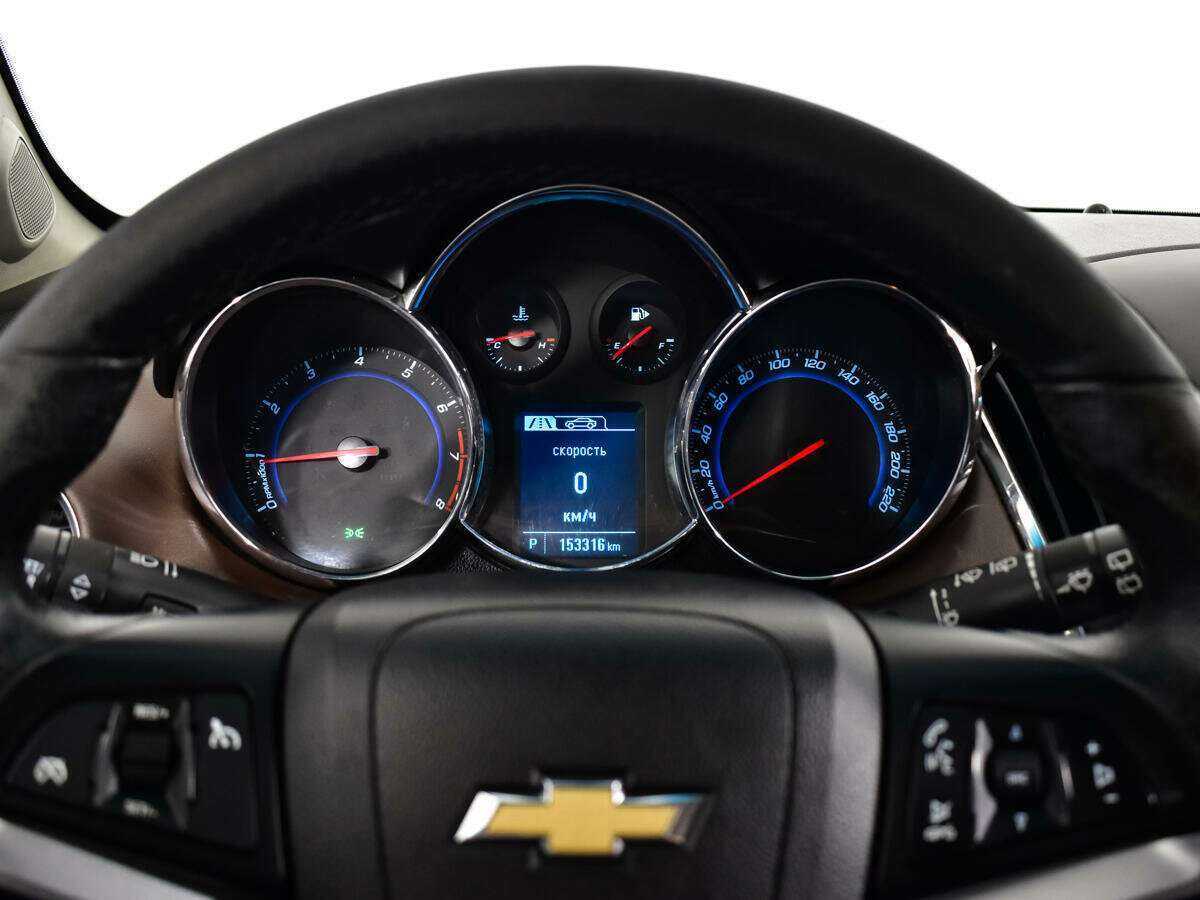 Купить Chevrolet Cruze, 2013, 153 315 км, фото №11