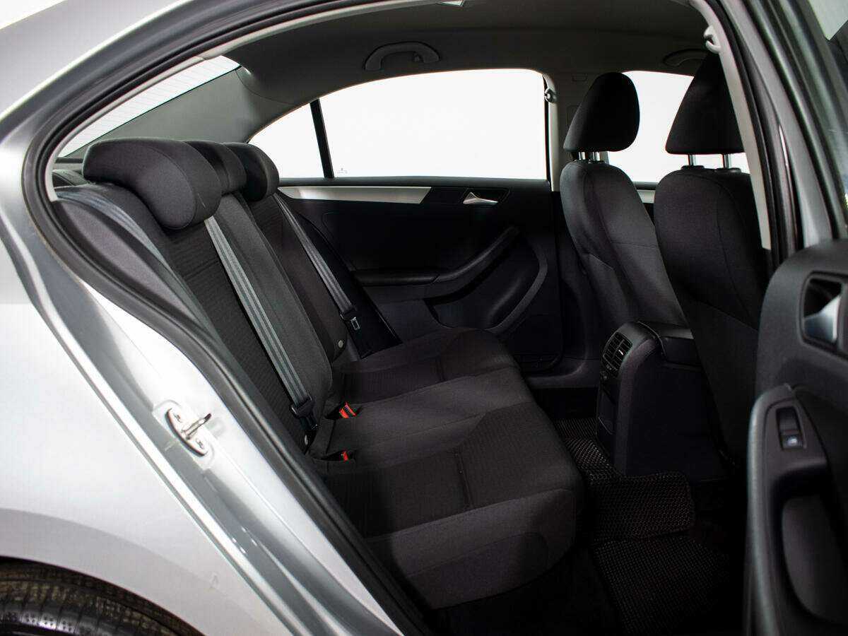 Купить Volkswagen Jetta, 2018, 82 587 км, фото №10