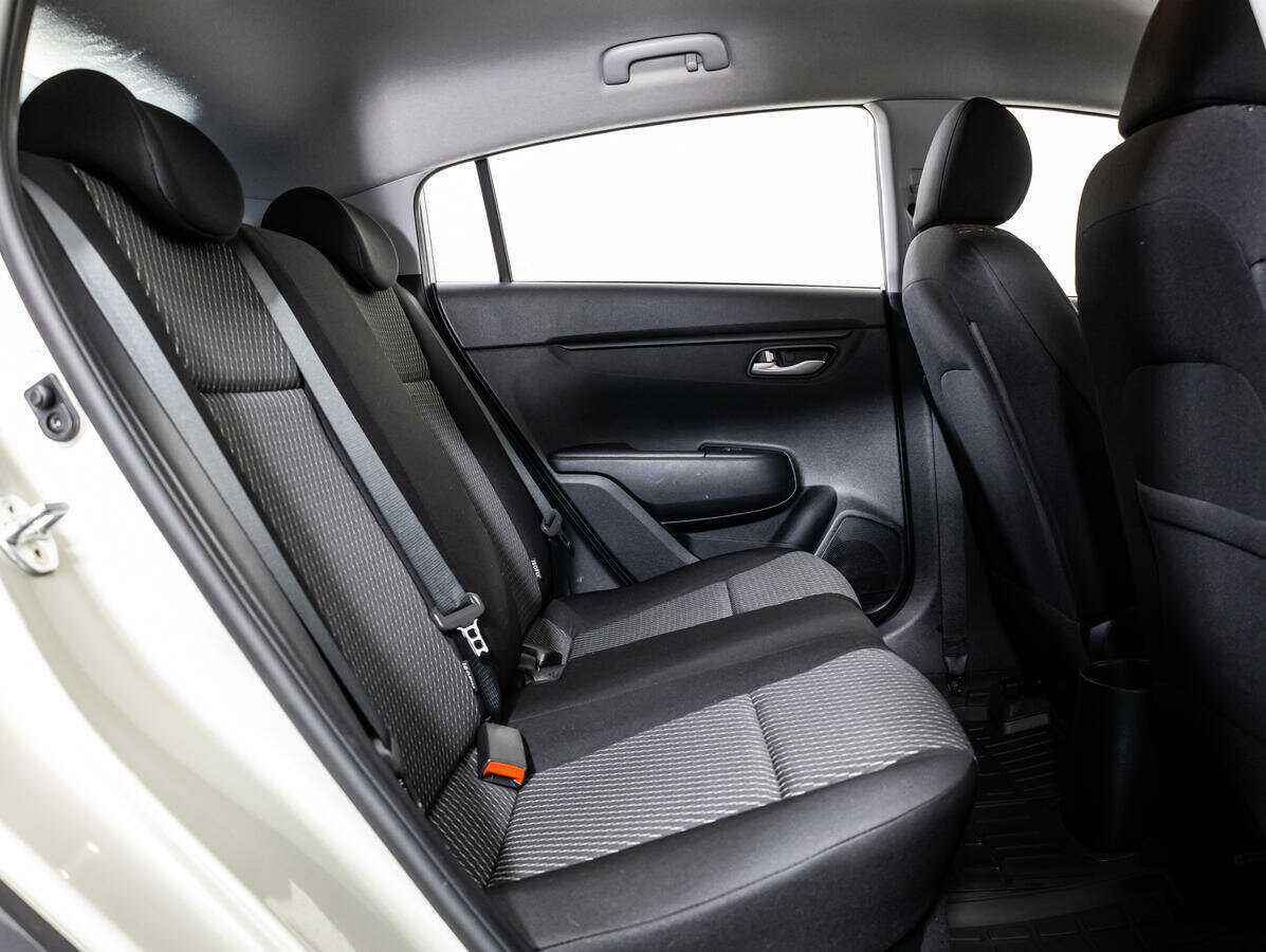 Купить Kia Rio X-Line, 2019, 57 000 км, фото №8