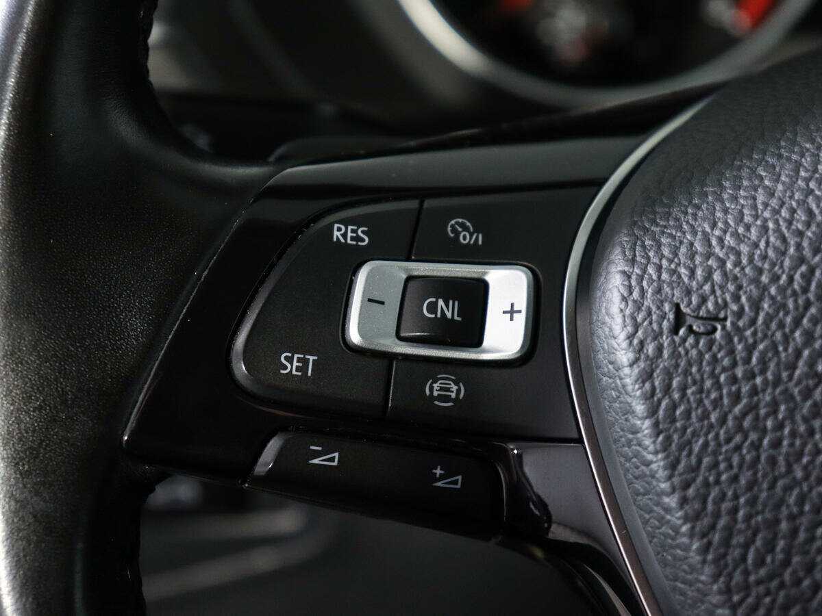 Купить Volkswagen Tiguan L, 2019, 74 900 км, фото №18