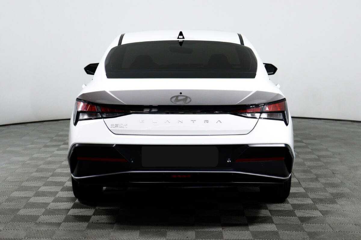 Купить Hyundai Elantra, 2023, 12 959 км, фото №6