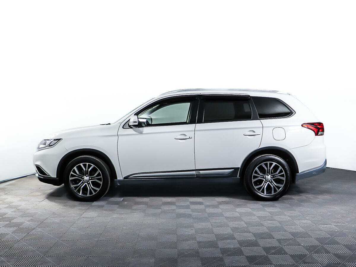 Купить Mitsubishi Outlander, 2017, 73 813 км, фото №8