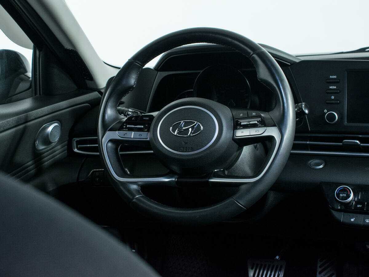 Купить Hyundai Elantra, 2020, 33 734 км, фото №14