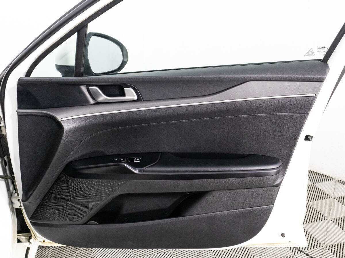 Купить Kia K5, 2020, 76 576 км, фото №24